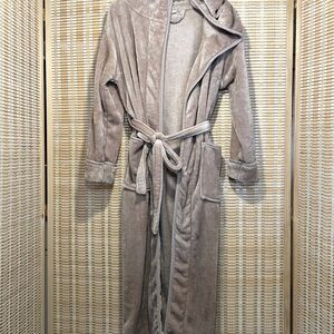 Robe Men’s Soft Tan Plush Robe